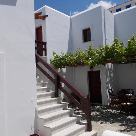 Sofirene Sea View Villa Batsi  Exterior photo