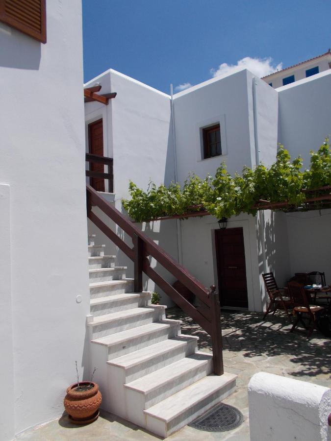 Sofirene Sea View Villa Batsi  Exterior photo